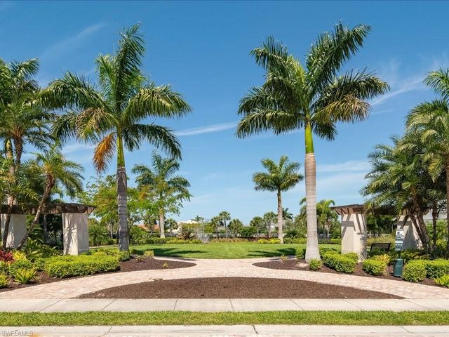 7225 Wilton DR, Naples, FL 34109