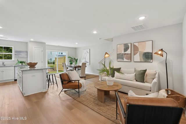 5090 Northstar Drive 82, Leland, NC 28451