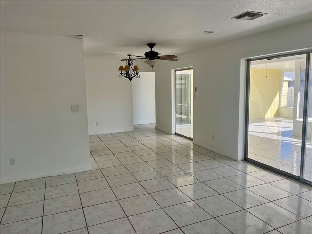 39 FOREST HILL COURT, Avon Park, FL 33825