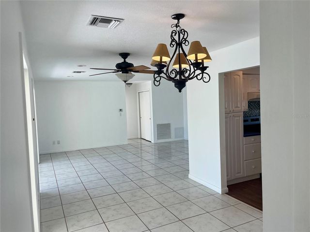 39 FOREST HILL COURT, Avon Park, FL 33825