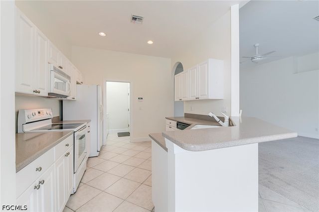 8916 Dartmoor WAY, Fort Myers, FL 33908