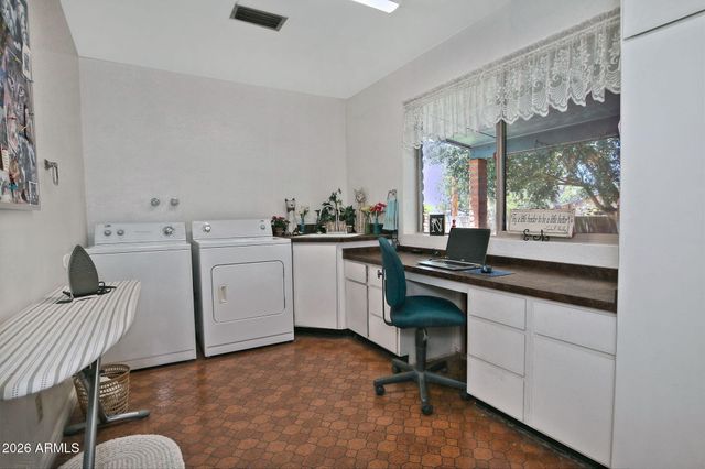 858 N HERITAGE --, Mesa, AZ 85201