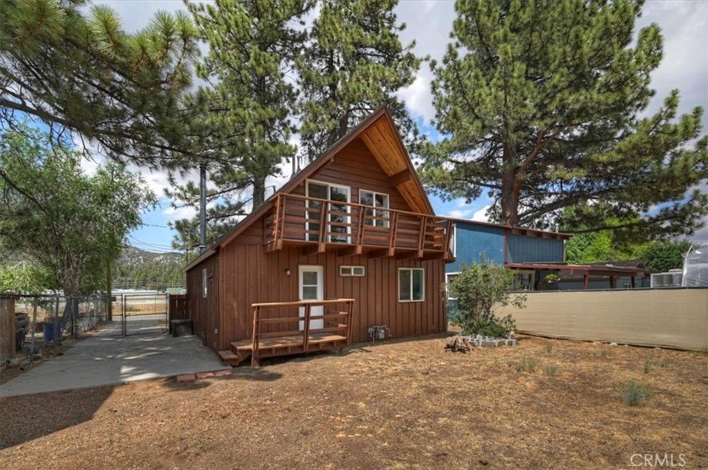 Image 2 of property listing at 710 W Fairway, Big Bear City, CA 92314