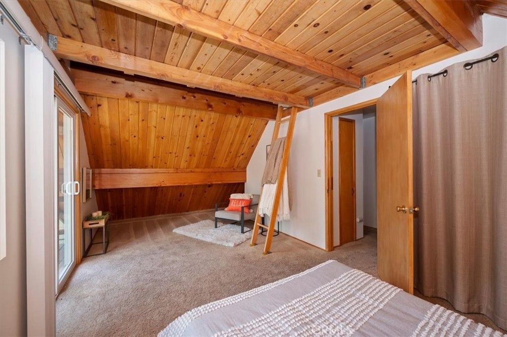 Image 28 of property listing at 710 W Fairway, Big Bear City, CA 92314