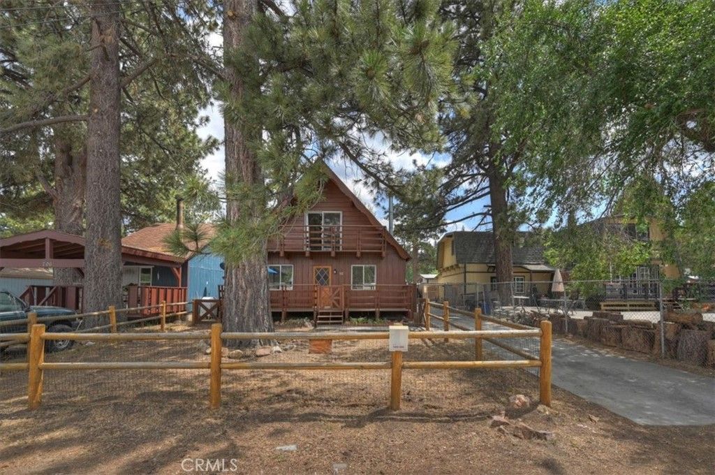 Image 40 of property listing at 710 W Fairway, Big Bear City, CA 92314
