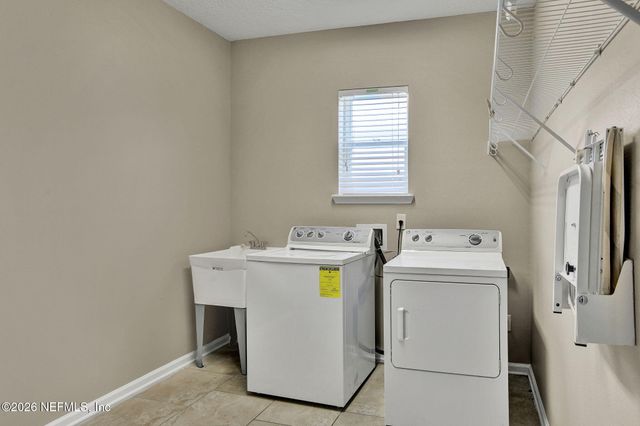 218 CARRIER Drive, Ponte Vedra, FL 32081