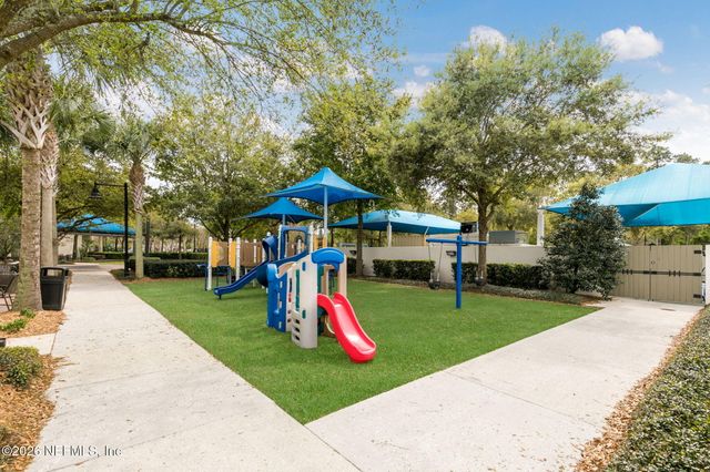 218 CARRIER Drive, Ponte Vedra, FL 32081