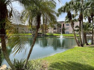2826 S University Dr 3101, Davie, FL 33328