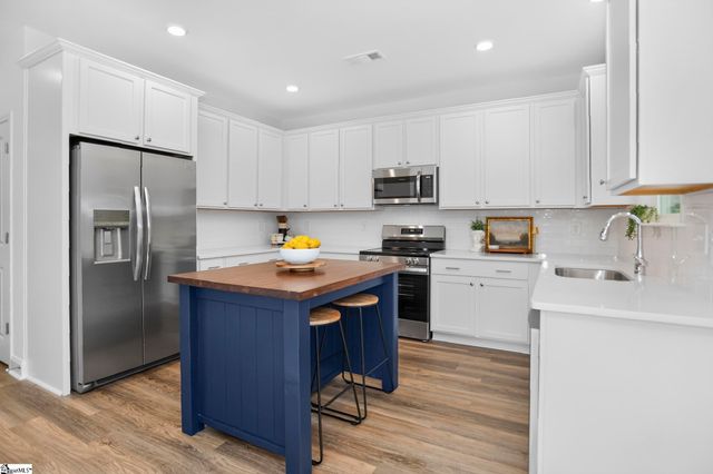 99 Sangamo Drive, Greenville, SC 29611