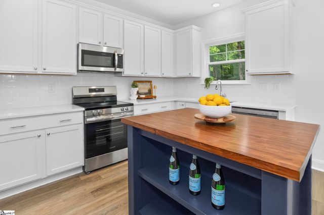 99 Sangamo Drive, Greenville, SC 29611
