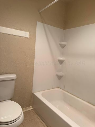 29 Southridge Drive, Canyon, TX 79015