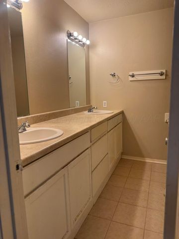 29 Southridge Drive, Canyon, TX 79015