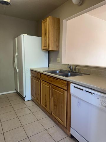 29 Southridge Drive, Canyon, TX 79015