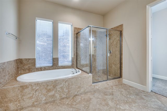 909 City Side Lane, Dallas, TX 75201