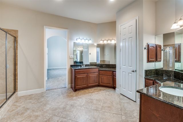 909 City Side Lane, Dallas, TX 75201