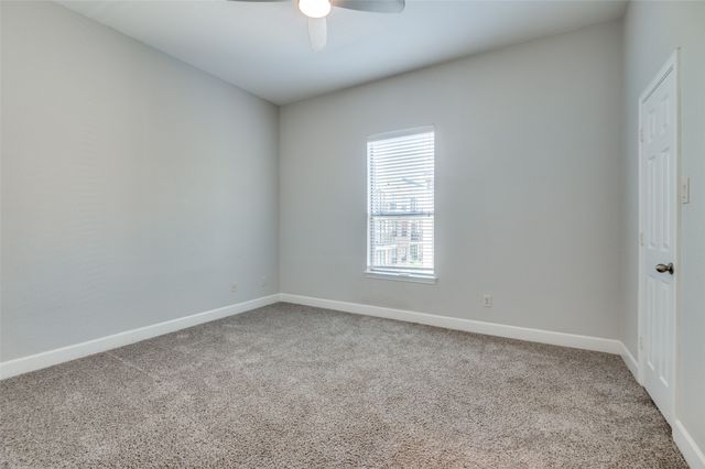 909 City Side Lane, Dallas, TX 75201