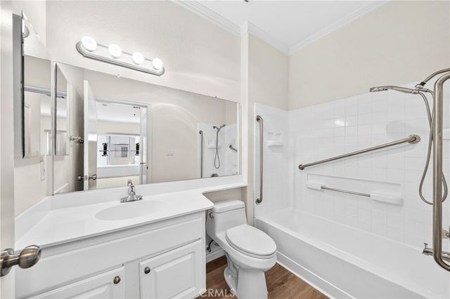 300 N El Molino 316, Pasadena, CA 91101