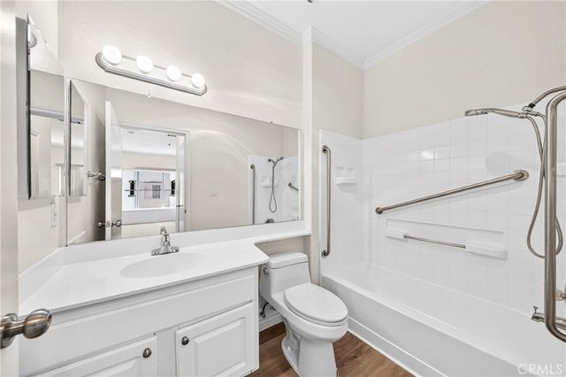 300 N El Molino 316, Pasadena, CA 91101