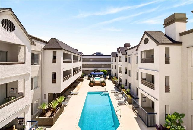 300 N El Molino 316, Pasadena, CA 91101