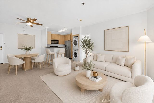 300 N El Molino 316, Pasadena, CA 91101