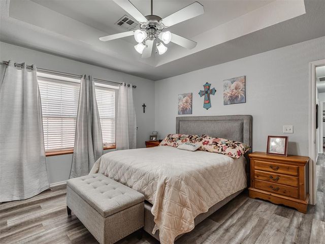 21919 Pleasant Ridge Road, Edmond, OK 73012