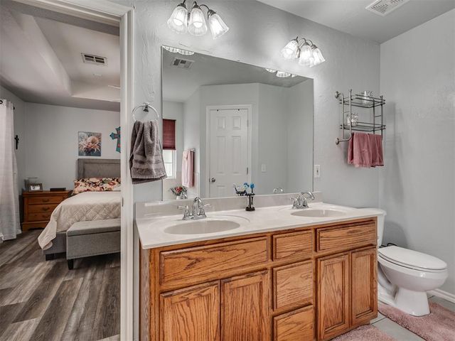 21919 Pleasant Ridge Road, Edmond, OK 73012