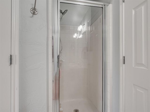 21919 Pleasant Ridge Road, Edmond, OK 73012