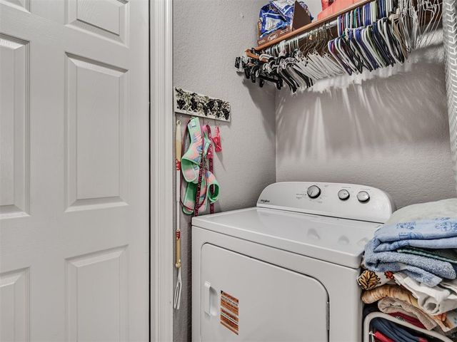 21919 Pleasant Ridge Road, Edmond, OK 73012