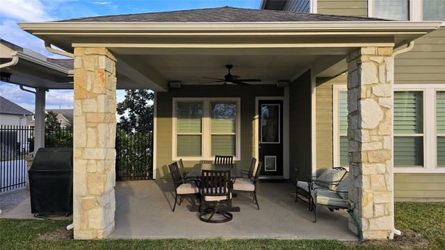 31826 Windwood Park Lane, Spring, TX 77386