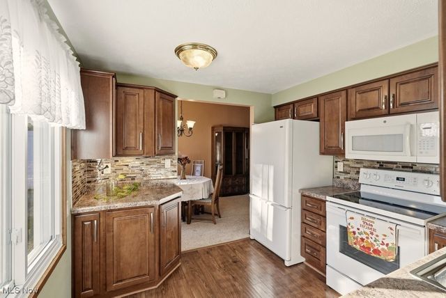 9131 Cambridge Drive, Northfield, OH 44067