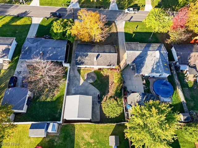 9131 Cambridge Drive, Northfield, OH 44067