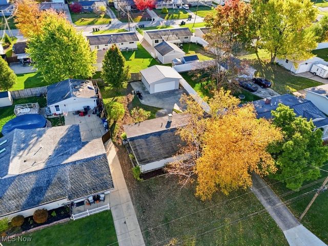 9131 Cambridge Drive, Northfield, OH 44067