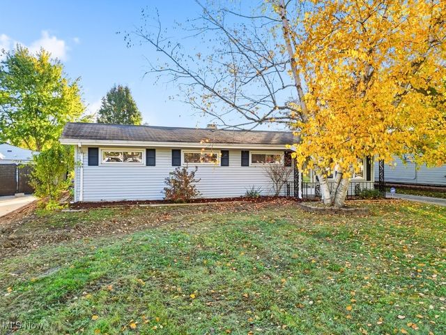9131 Cambridge Drive, Northfield, OH 44067