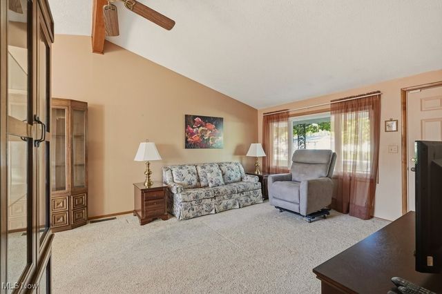 9131 Cambridge Drive, Northfield, OH 44067