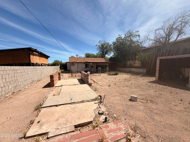 354 N JACKSON Street, Wickenburg, AZ 85390