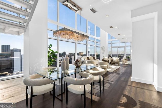 45 Ivan Allen Junior Boulevard NW 2705, Atlanta, GA 30308