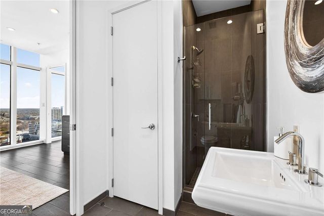 45 Ivan Allen Junior Boulevard NW 2705, Atlanta, GA 30308
