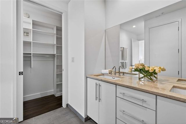 45 Ivan Allen Junior Boulevard NW 2705, Atlanta, GA 30308