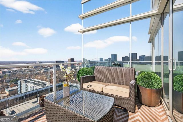 45 Ivan Allen Junior Boulevard NW 2705, Atlanta, GA 30308