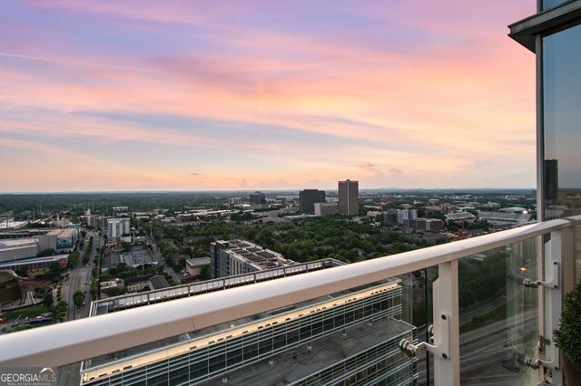 45 Ivan Allen Junior Boulevard NW 2705, Atlanta, GA 30308