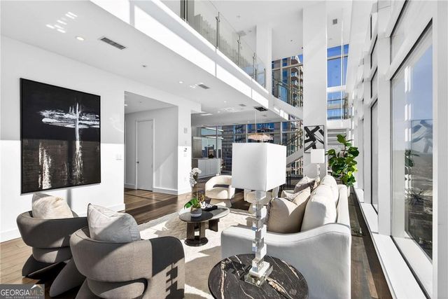 45 Ivan Allen Junior Boulevard NW 2705, Atlanta, GA 30308