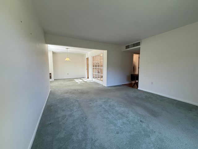 5260 Crossbow Cir Unit 3A, Roanoke, VA 24018