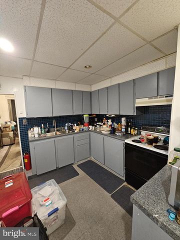 1827 S 57TH ST, Philadelphia, PA 19143