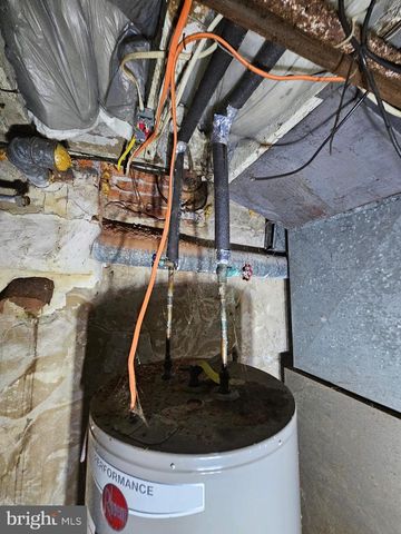 1827 S 57TH ST, Philadelphia, PA 19143