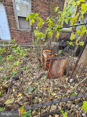 1827 S 57TH ST, Philadelphia, PA 19143