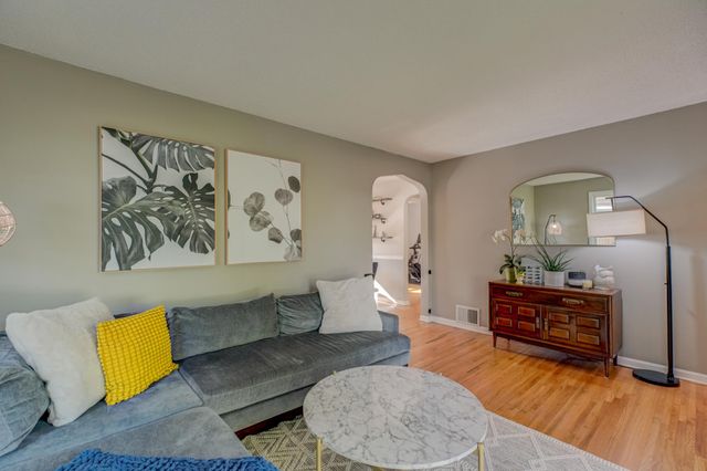 7217 Minnetonka Boulevard, Saint Louis Park, MN 55426