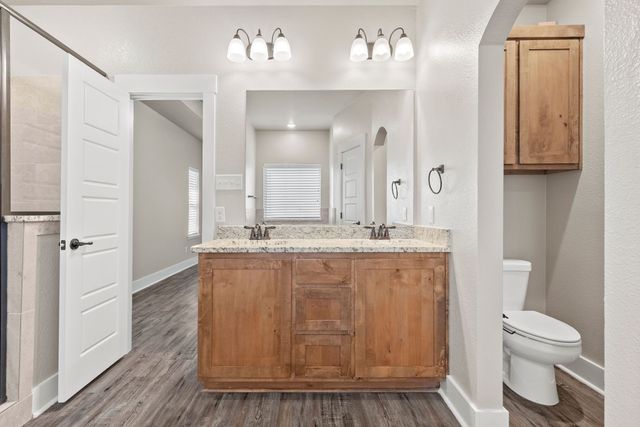 411 Mesa Drive, Lone Oak, TX 75453