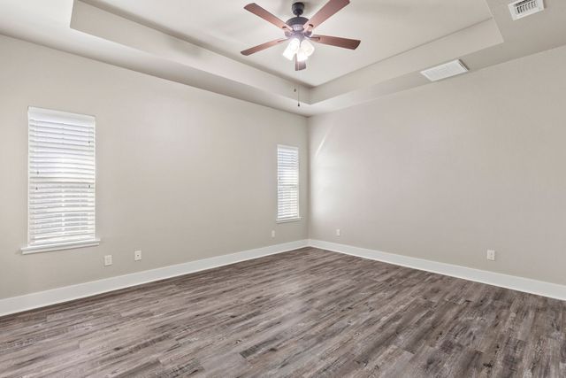 411 Mesa Drive, Lone Oak, TX 75453