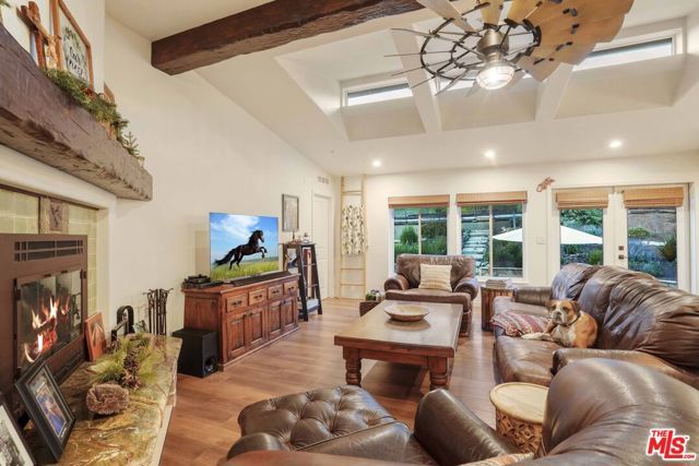 33439 Mulholland Highway, Malibu, CA 90265