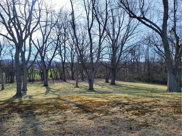 Box 505 Arnold Palmer Dr, Unity Twp, PA 15650